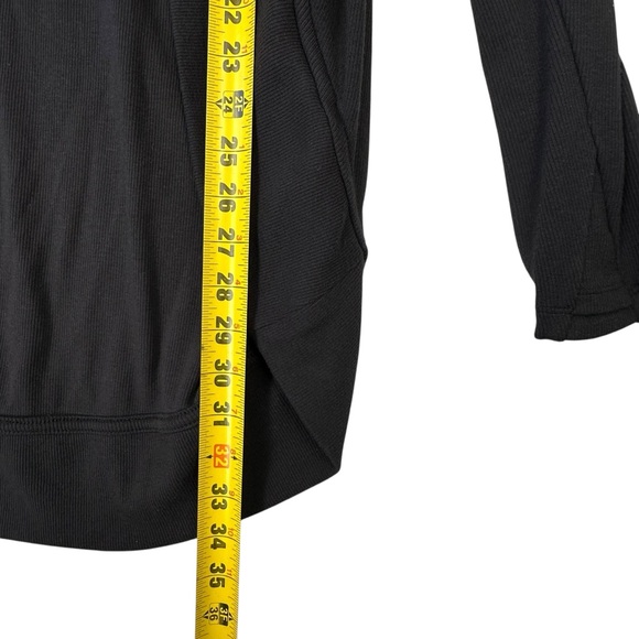 Athleta Ethereal Cocoon Wrap Women’s , BLACK SIZE M - Picture 5 of 11